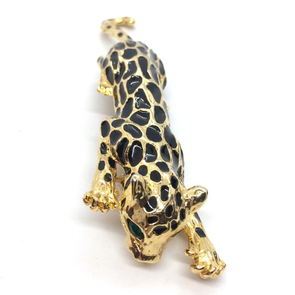 VINTAGE 80s JAGUAR CAT SPOTS GOLD TONE GREEN RHINESTONE ARTICULATED BROOCH PIN - Picture 2 of 12
